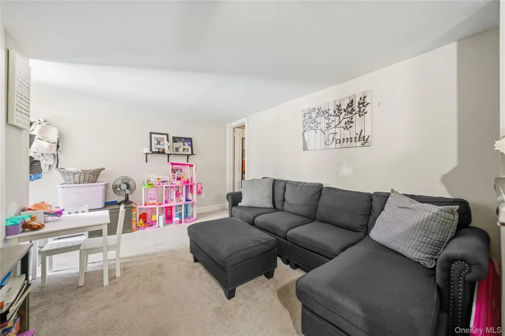 2084 State Route 94 Salisbury Mills, NY 12577