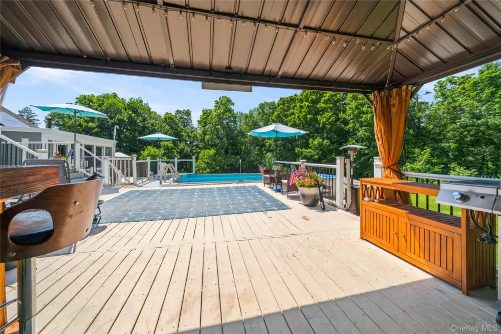 2084 State Route 94 Salisbury Mills, NY 12577