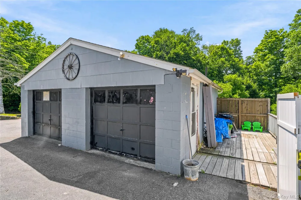 2084 State Route 94 Salisbury Mills, NY 12577
