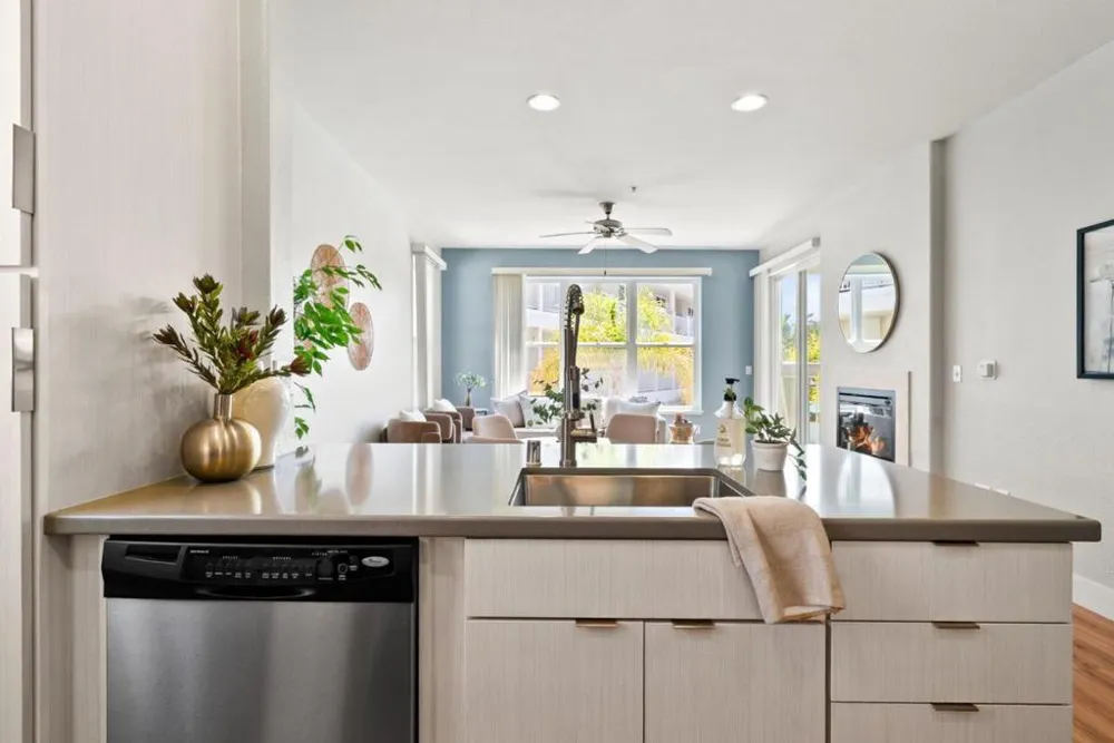 2030 Pacific Avenue #237 Santa Cruz, CA 95060