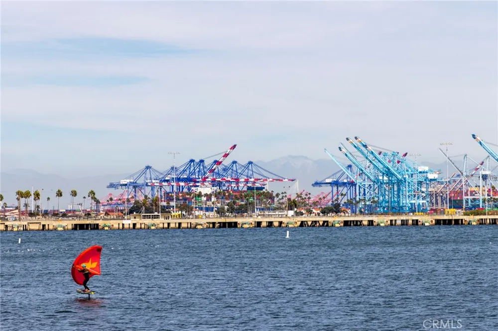 511 S Harbor #728 San Pedro, CA 90731