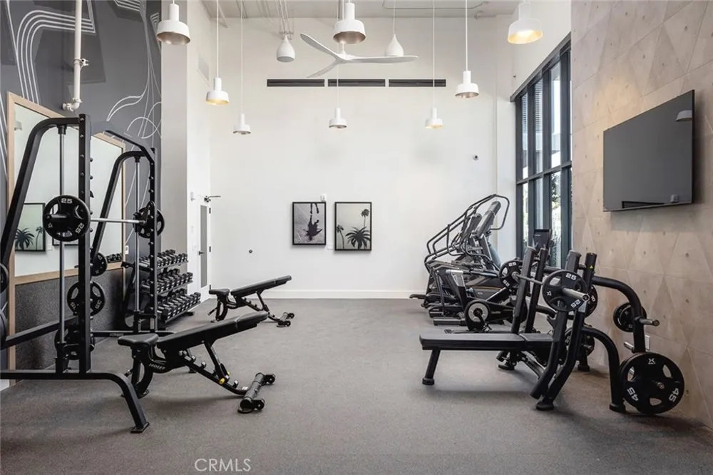 511 S Harbor #728 San Pedro, CA 90731