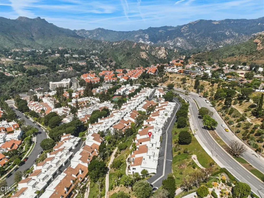 1776 Palisades Drive Los Angeles, CA 90272