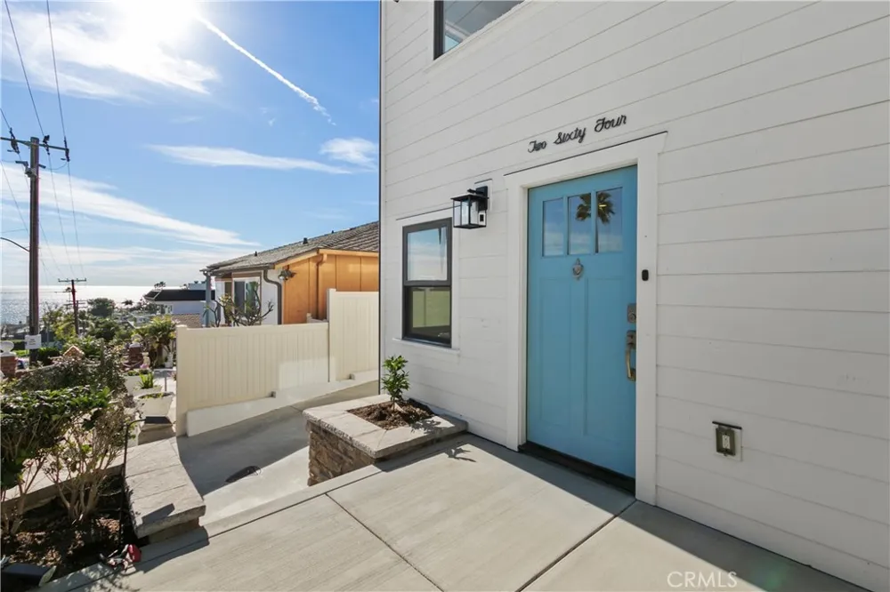 264 San Joaquin Laguna Beach, CA 92651