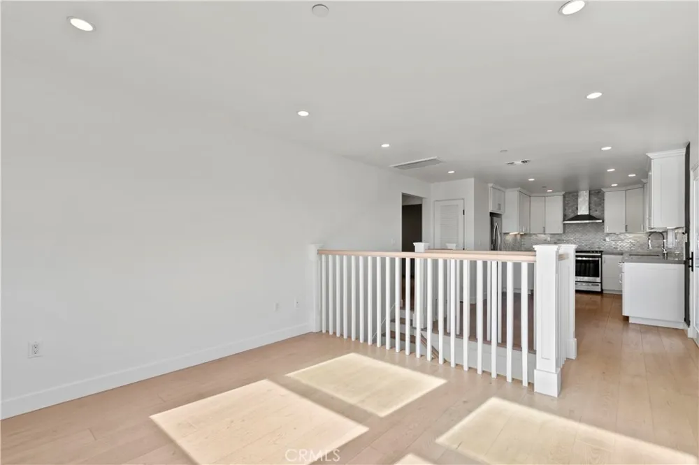 264 San Joaquin Laguna Beach, CA 92651