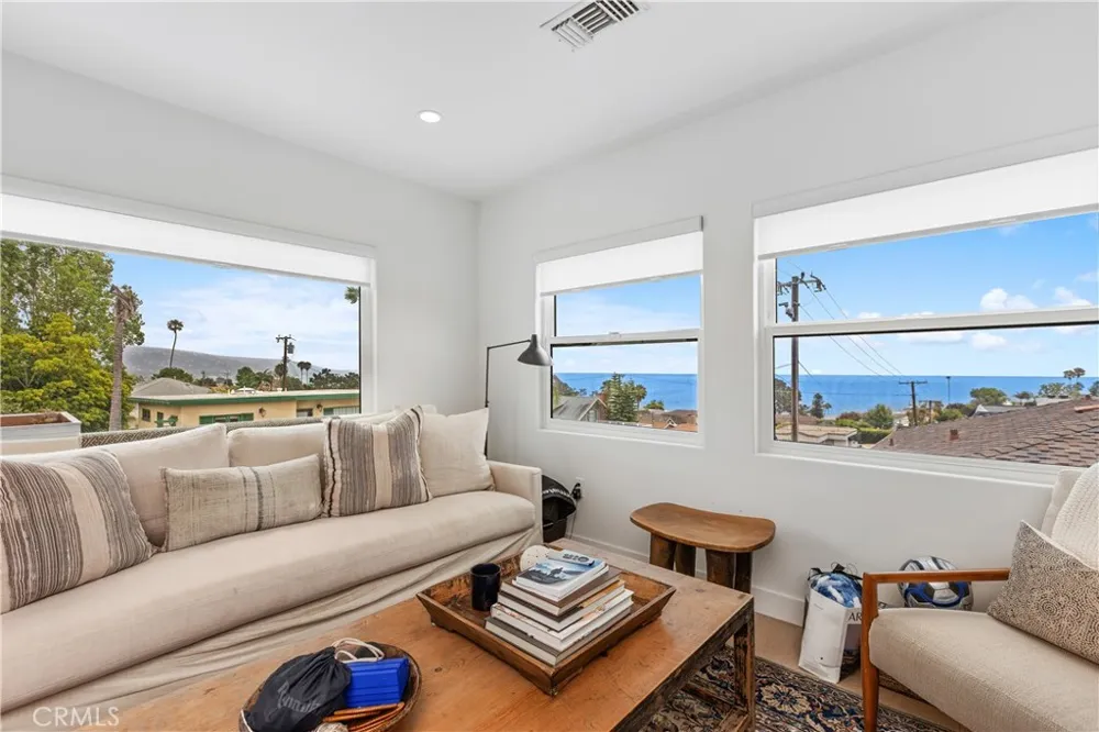 264 San Joaquin Laguna Beach, CA 92651