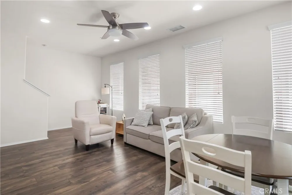 422 W Route 66 #28 Glendora, CA 91740