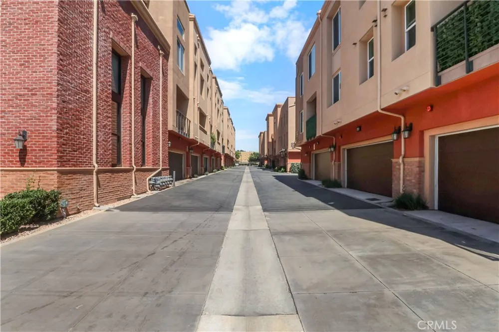 422 W Route 66 #28 Glendora, CA 91740