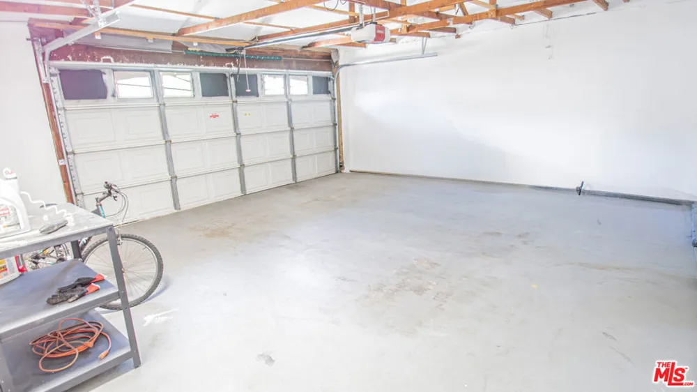 10550 Woldrich Street Sylmar, CA 91342