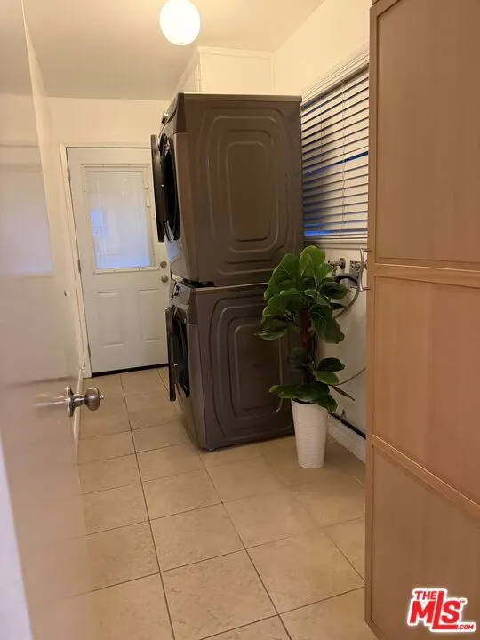 10550 Woldrich Street Sylmar, CA 91342
