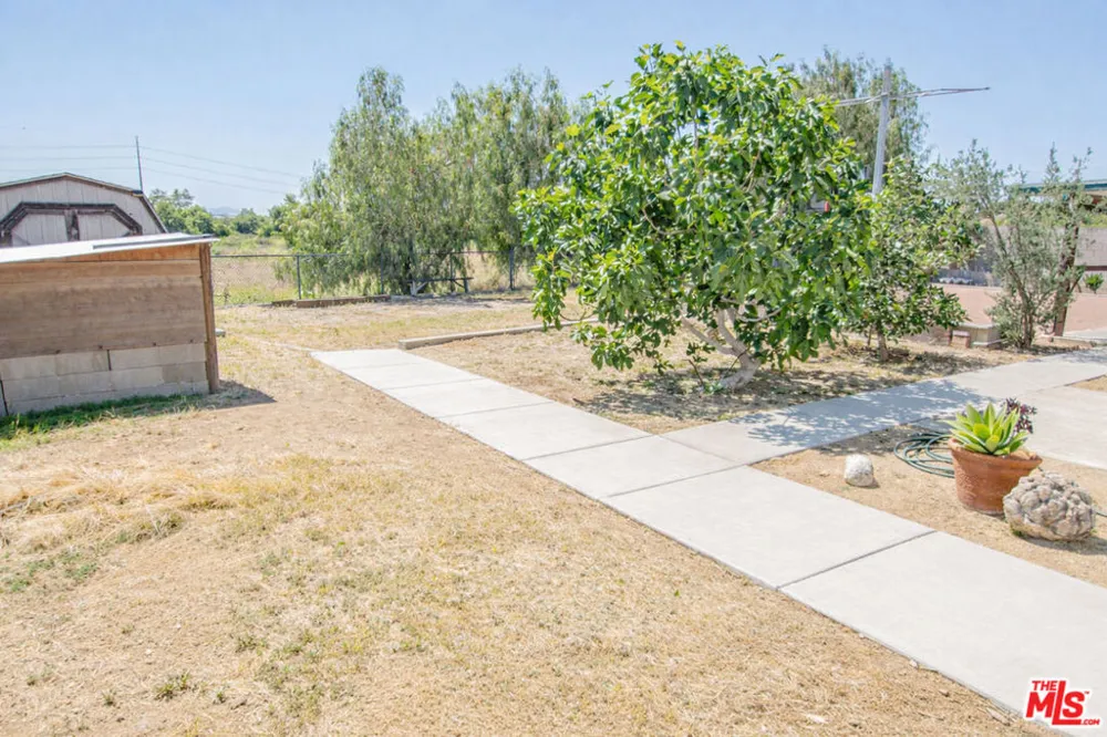 10550 Woldrich Street Sylmar, CA 91342
