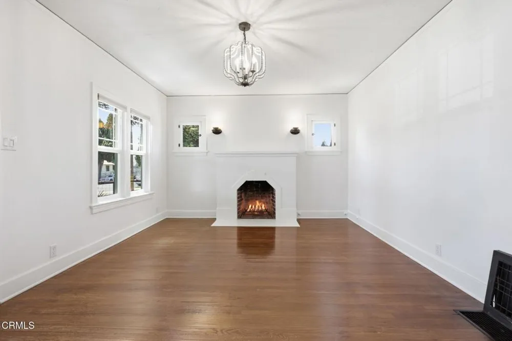 1003 E Virginia Terrace Santa Paula, CA 93060