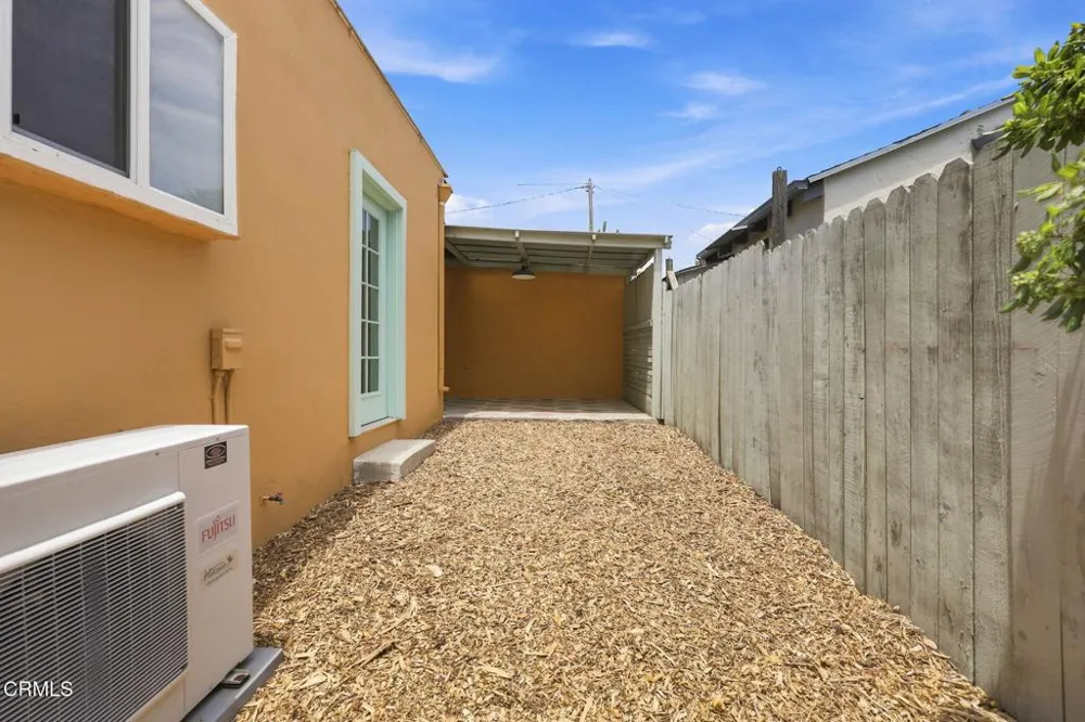 1003 E Virginia Terrace Santa Paula, CA 93060