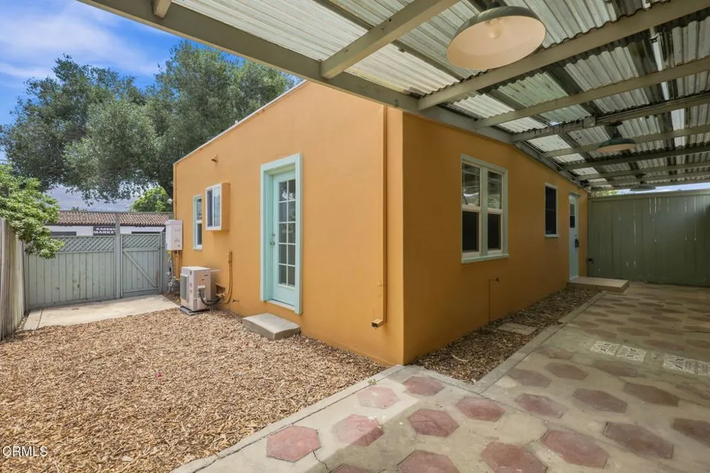 1003 E Virginia Terrace Santa Paula, CA 93060