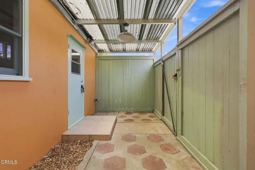 1003 E Virginia Terrace Santa Paula, CA 93060