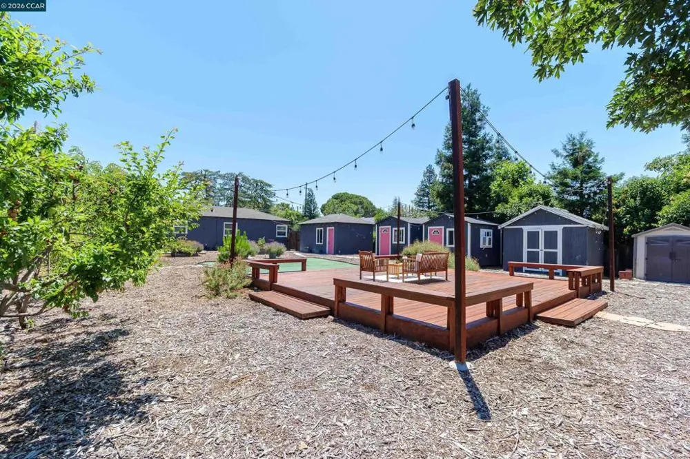 1616 2nd Ave Walnut Creek, CA 94597