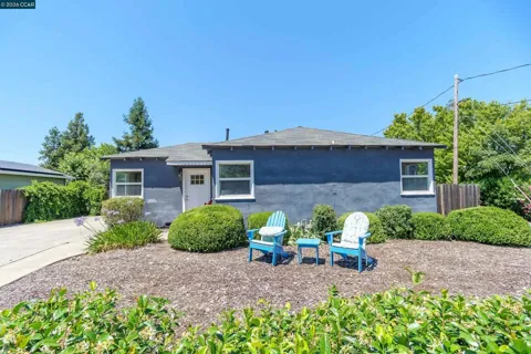 1616 2nd Ave