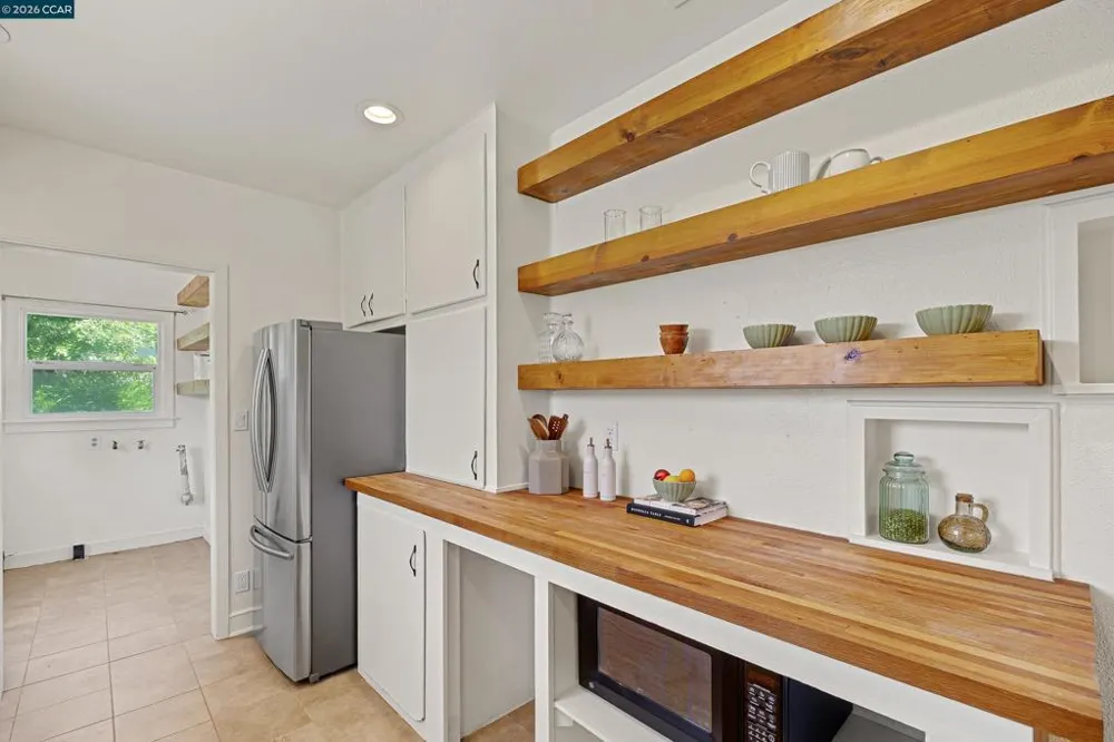 1616 2nd Ave Walnut Creek, CA 94597