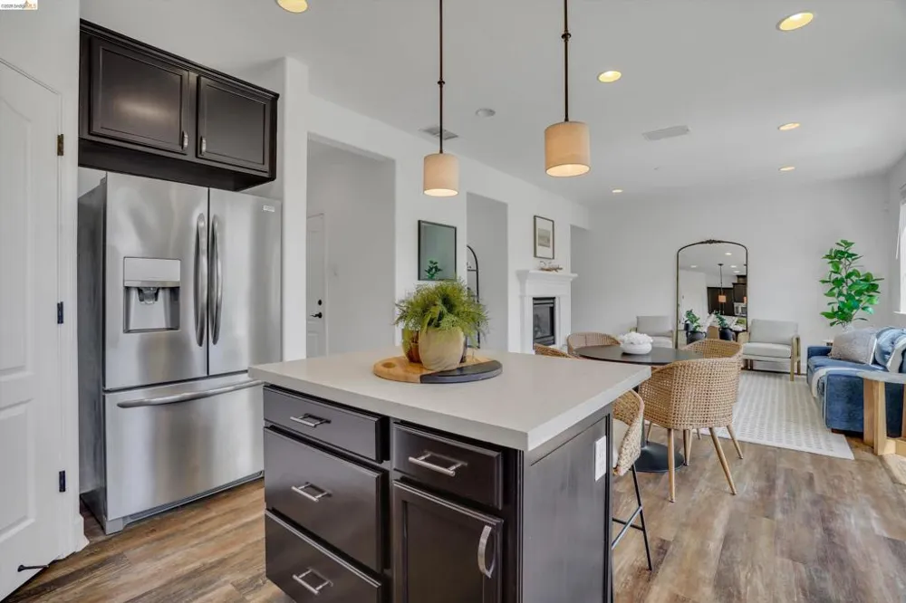 737 Katydid Ct Martinez, CA 94553