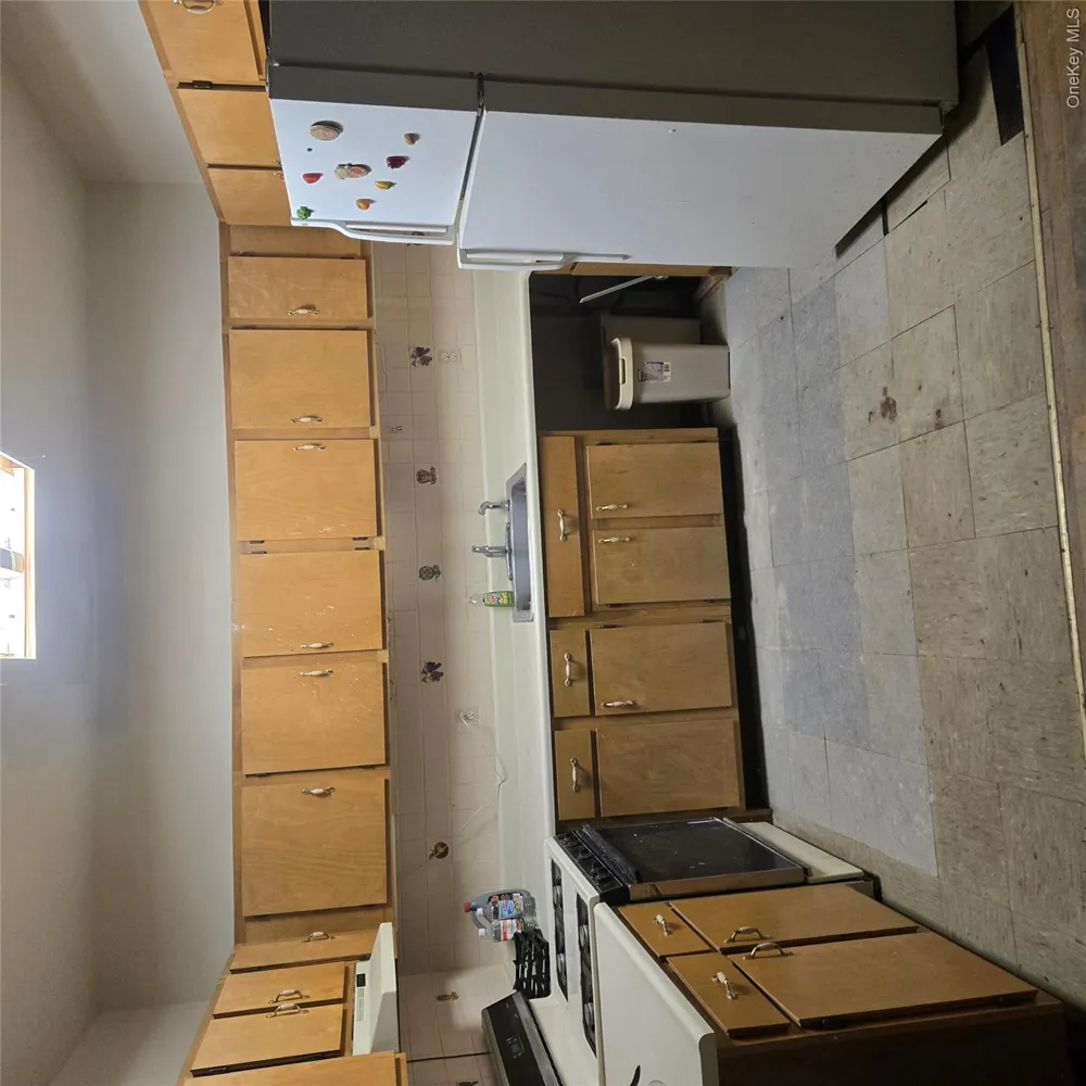 392 New Jersey Avenue #392-1 Brooklyn, NY 11207