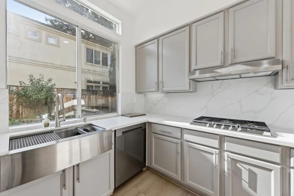 310 Grau Drive Fremont, CA 94536