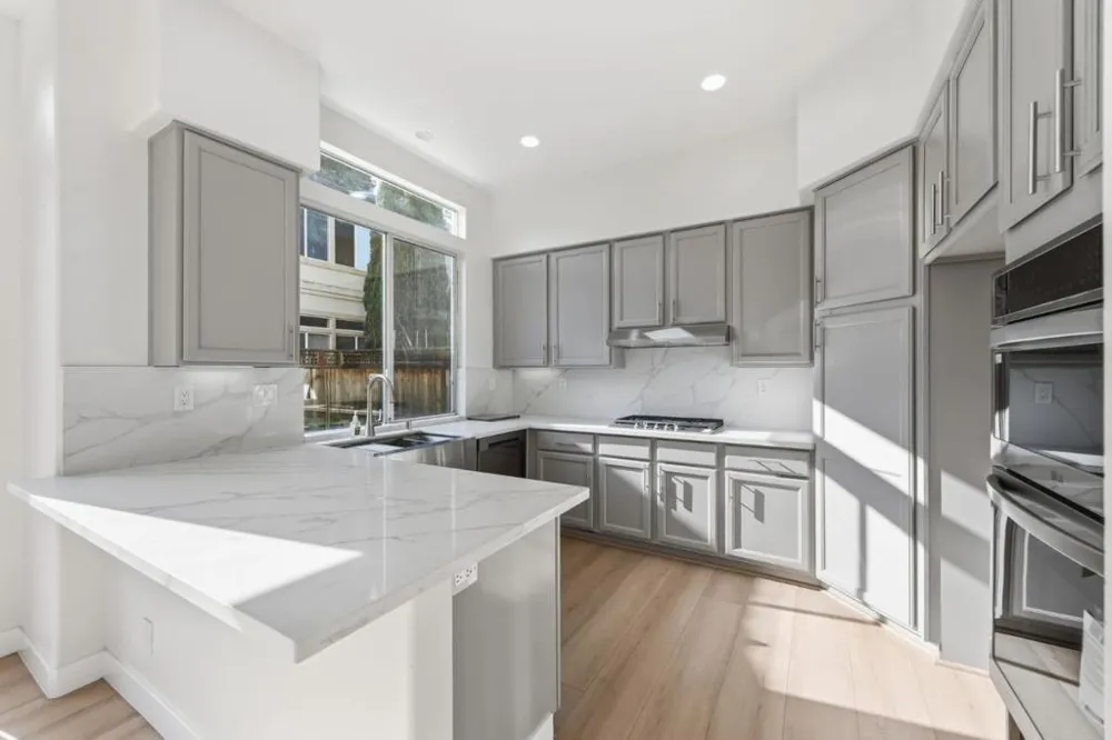 310 Grau Drive Fremont, CA 94536