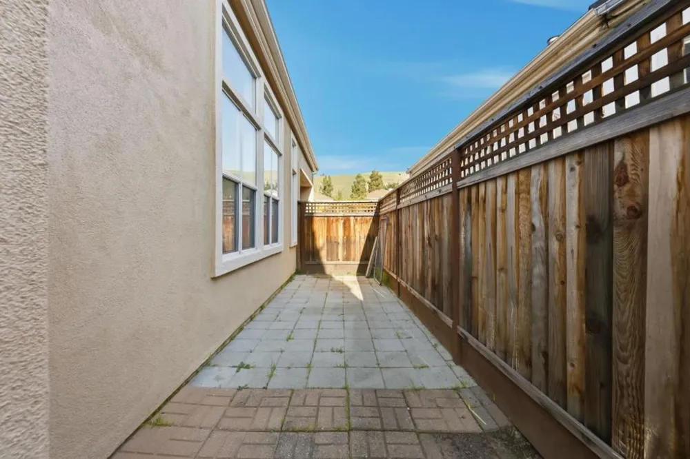 310 Grau Drive Fremont, CA 94536