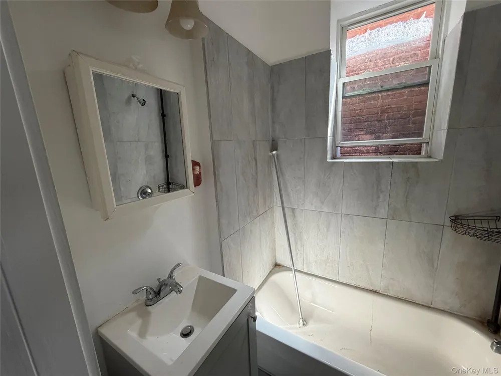 46 Benkard Avenue #2 Newburgh, NY 12550