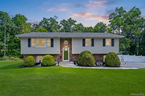 22 Old Ridge Road