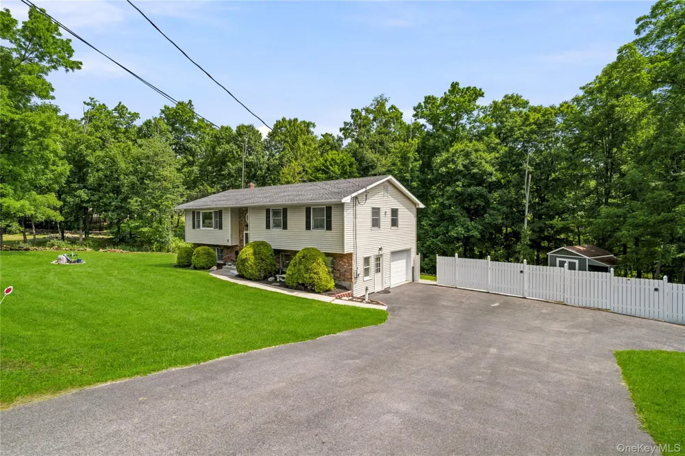 22 Old Ridge Road Warwick, NY 10990
