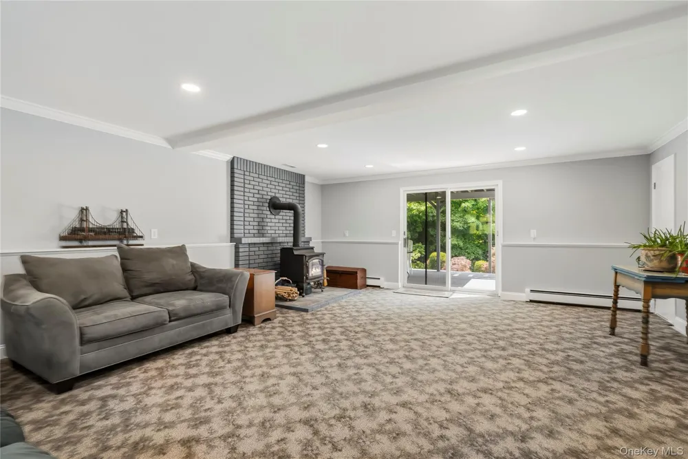 22 Old Ridge Road Warwick, NY 10990