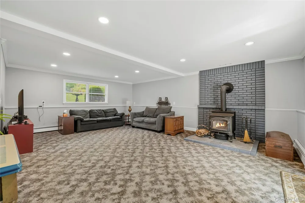 22 Old Ridge Road Warwick, NY 10990