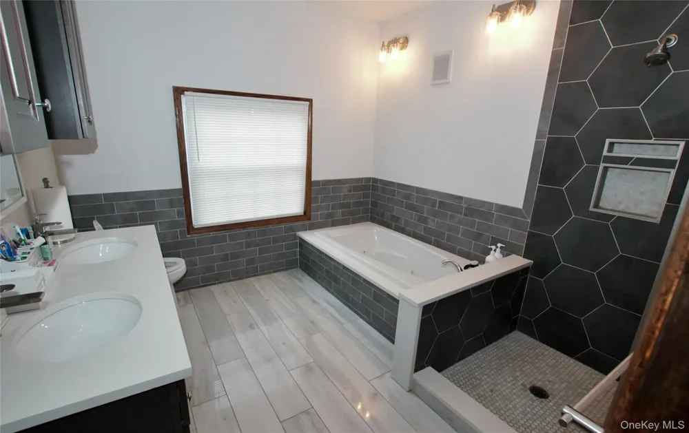 278 S Long Beach Avenue Freeport, NY 11520