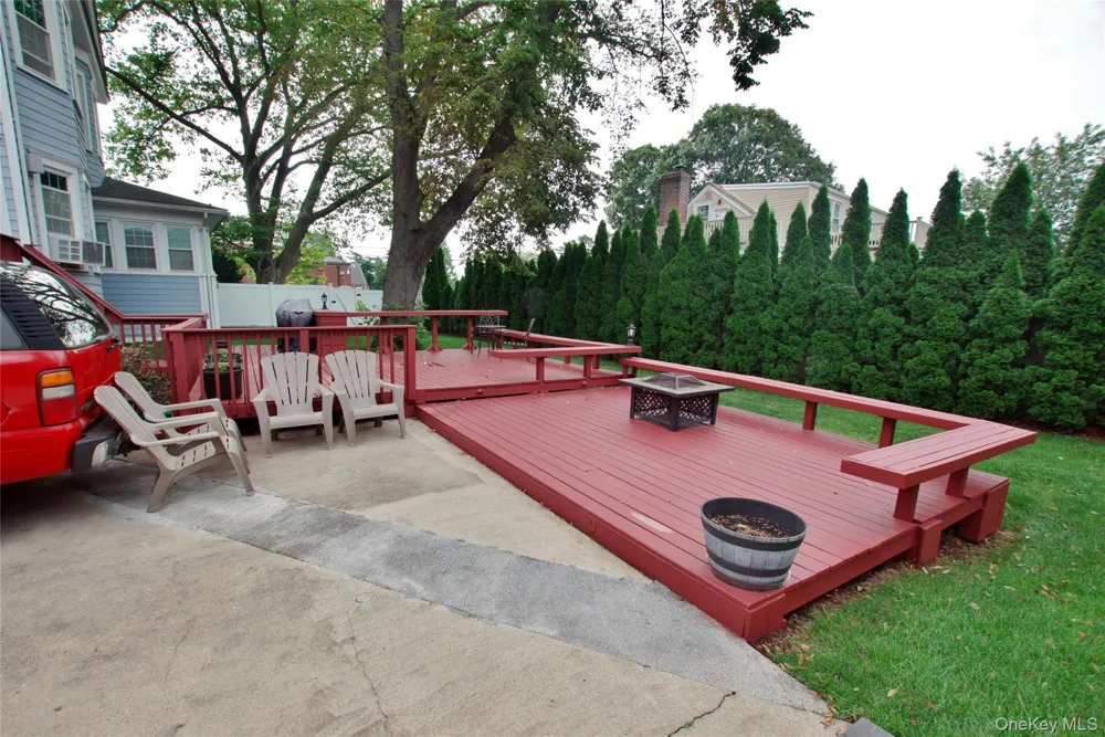278 S Long Beach Avenue Freeport, NY 11520