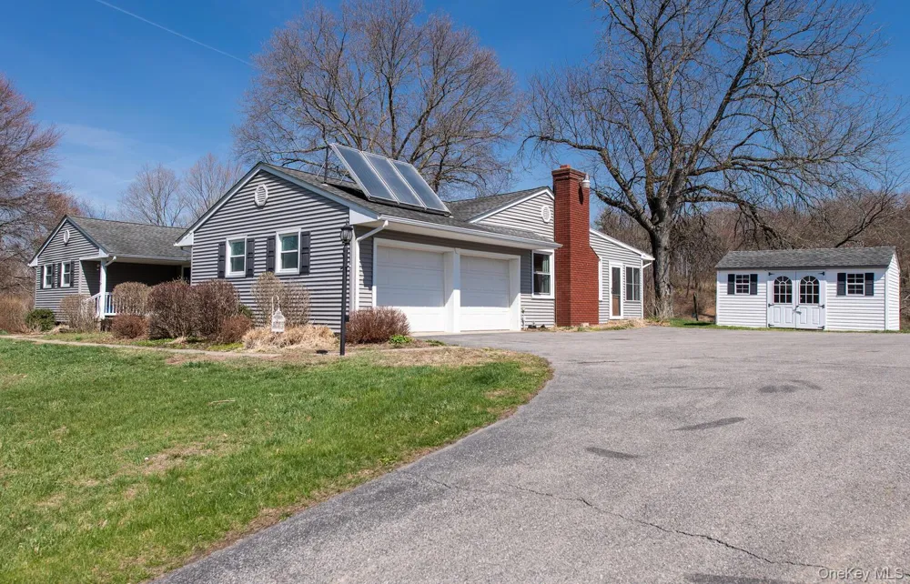394 Smith Road Hyde Park, NY 12538