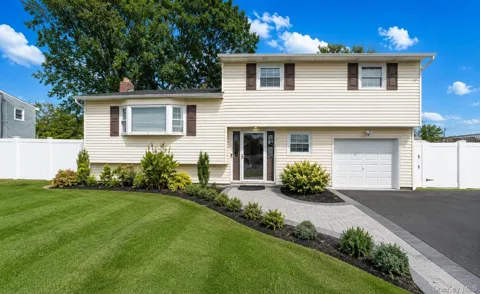 37 Holiday Park Drive