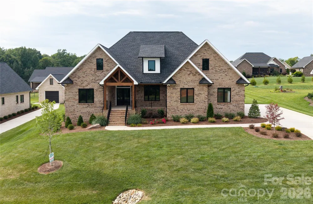 2935 Tavistock Lane Lincolnton, NC 28092