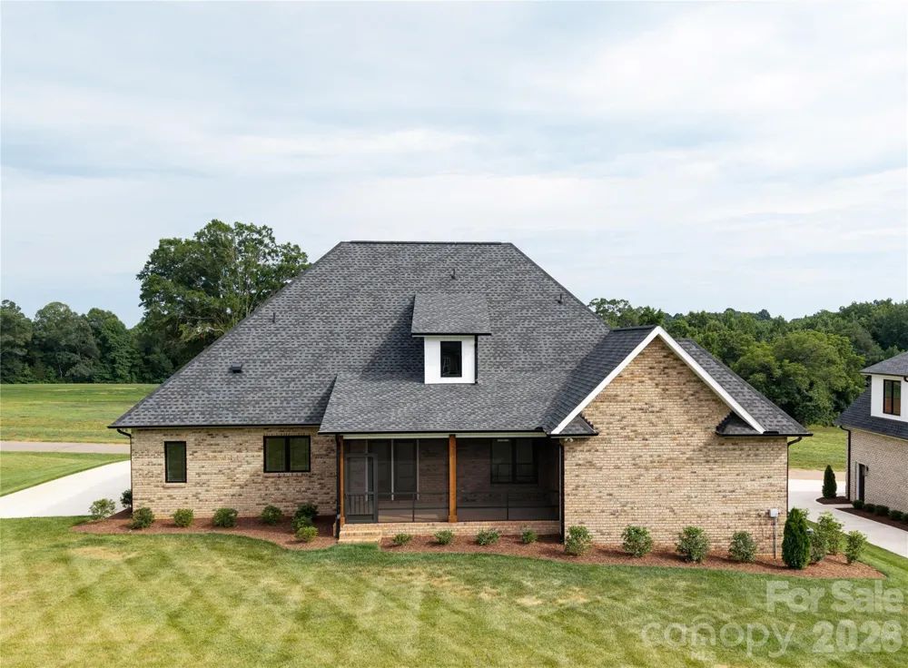 2935 Tavistock Lane Lincolnton, NC 28092