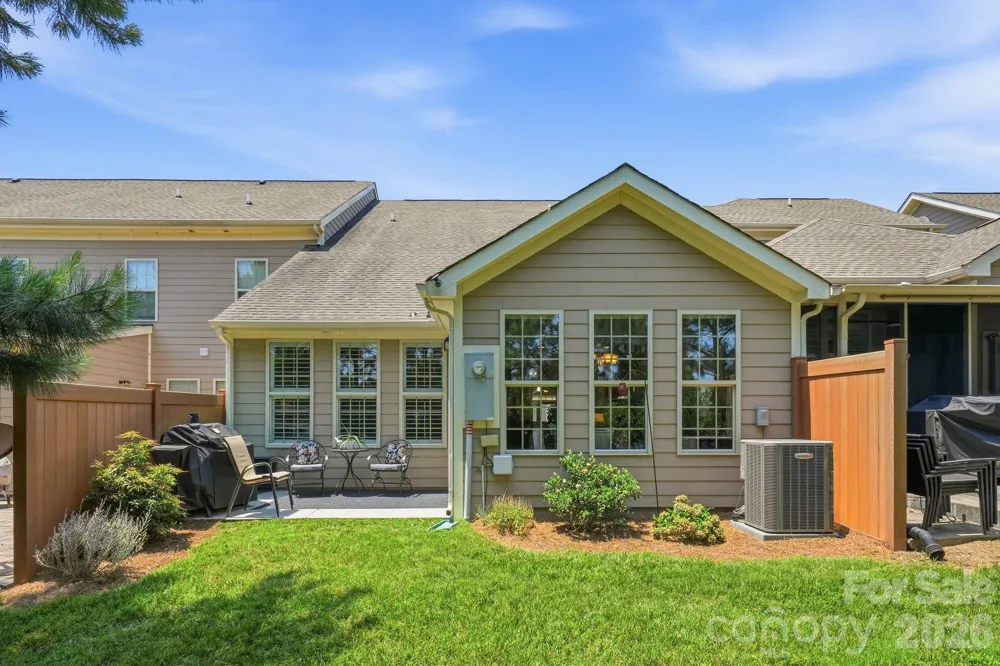 3025 Callaway Court Cramerton, NC 28032