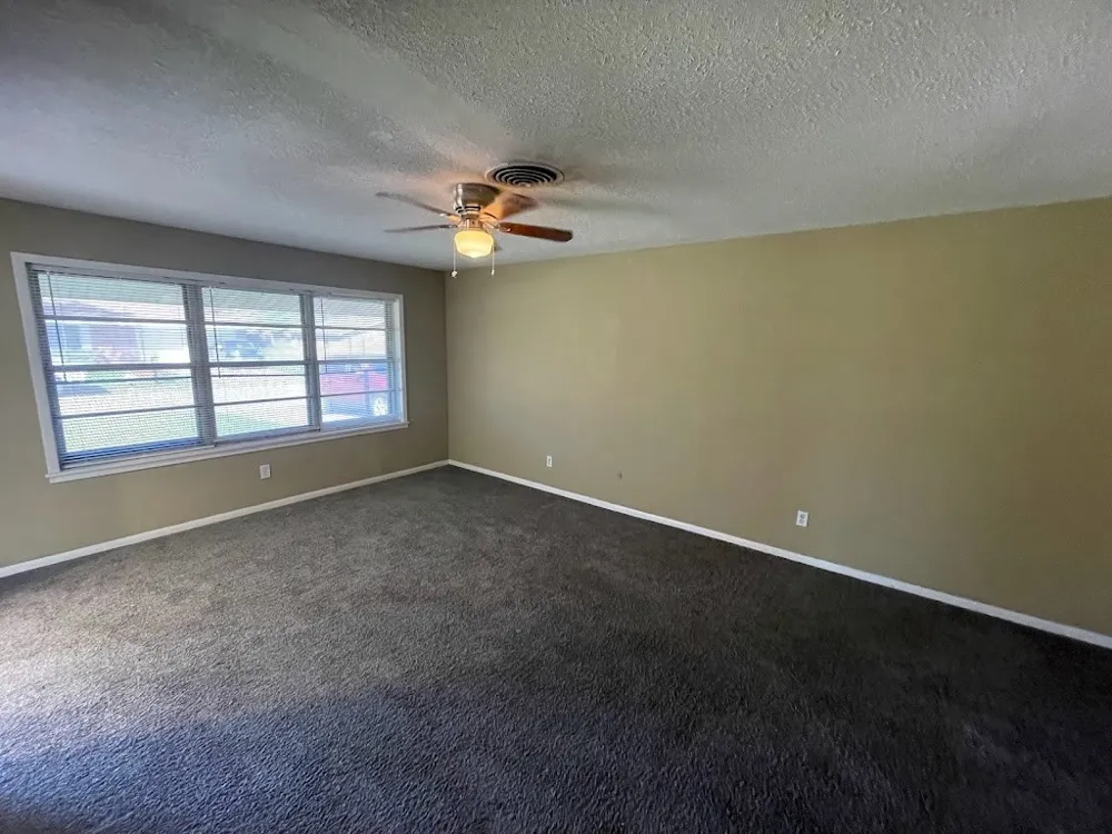 1227 Park Center Street Benbrook, TX 76126