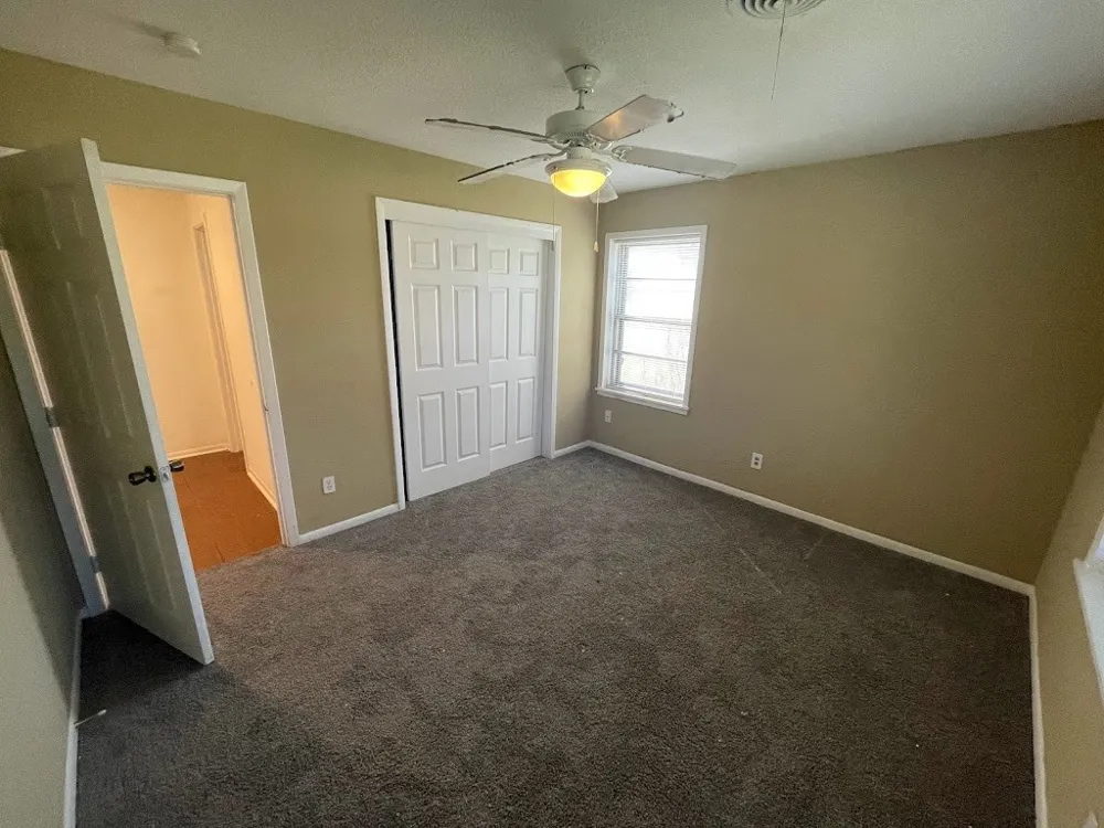 1227 Park Center Street Benbrook, TX 76126