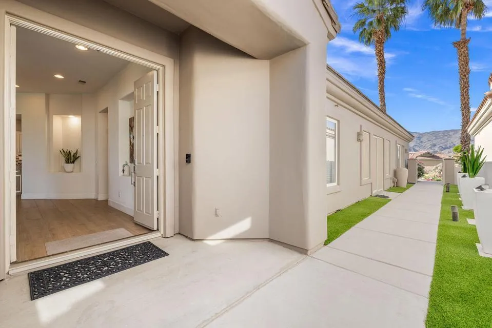 78370 Calle Las Ramblas La Quinta, CA 92253