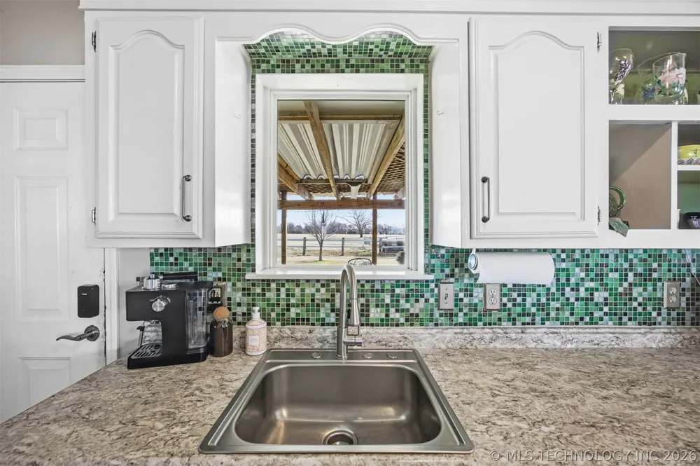 449309 Hwy 60 Afton, OK 74331