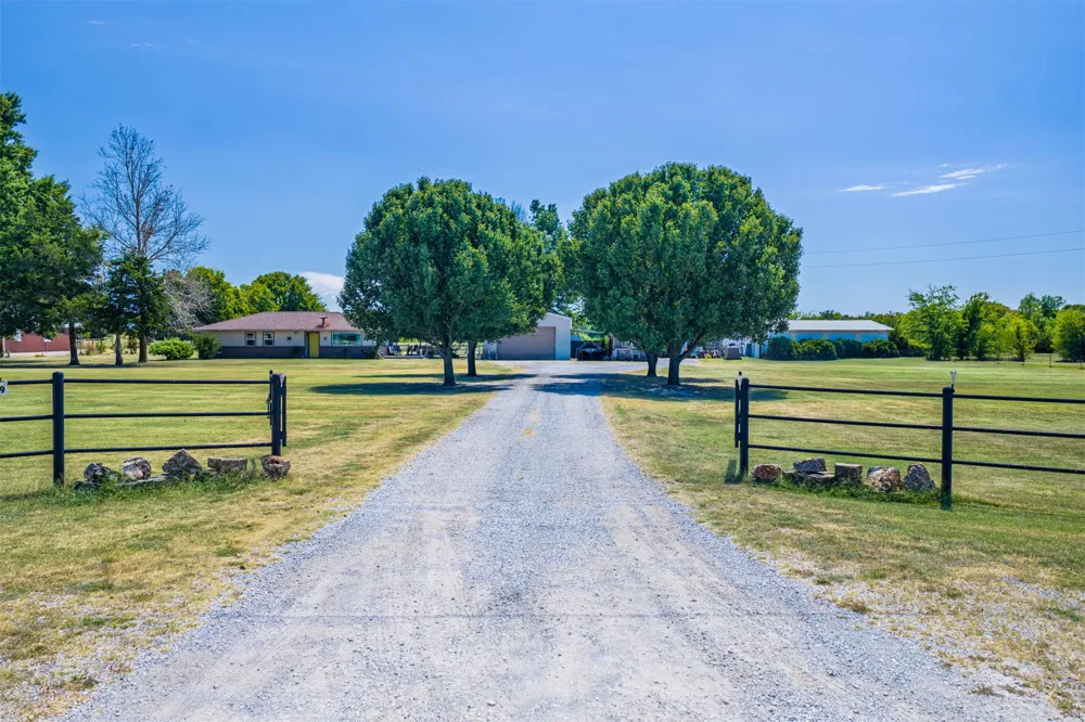 449309 Hwy 60 Afton, OK 74331