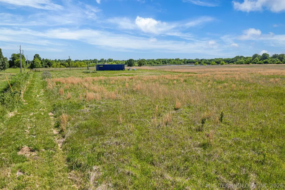 14744 Tyler Road Okmulgee, OK 74447