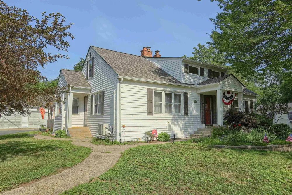 1945 Saint Clair Blvd Boulevard Algonac City, MI 48001