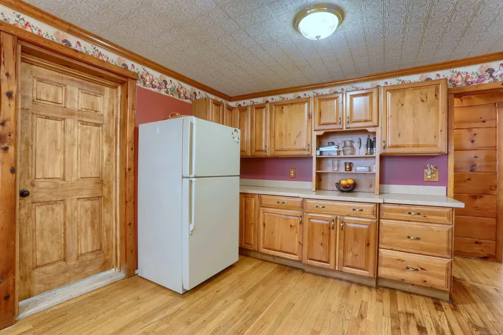 1945 Saint Clair Blvd Boulevard Algonac City, MI 48001