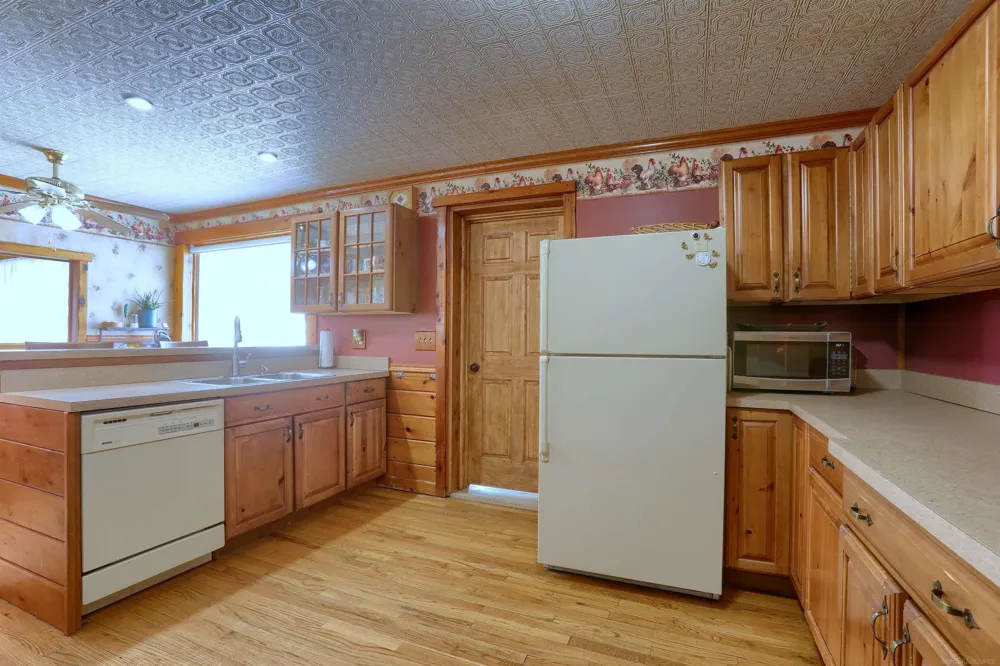 1945 Saint Clair Blvd Boulevard Algonac City, MI 48001