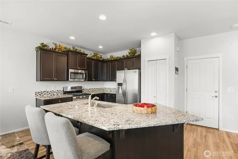 1010 Van Ogle Lane NW Orting, WA 98360