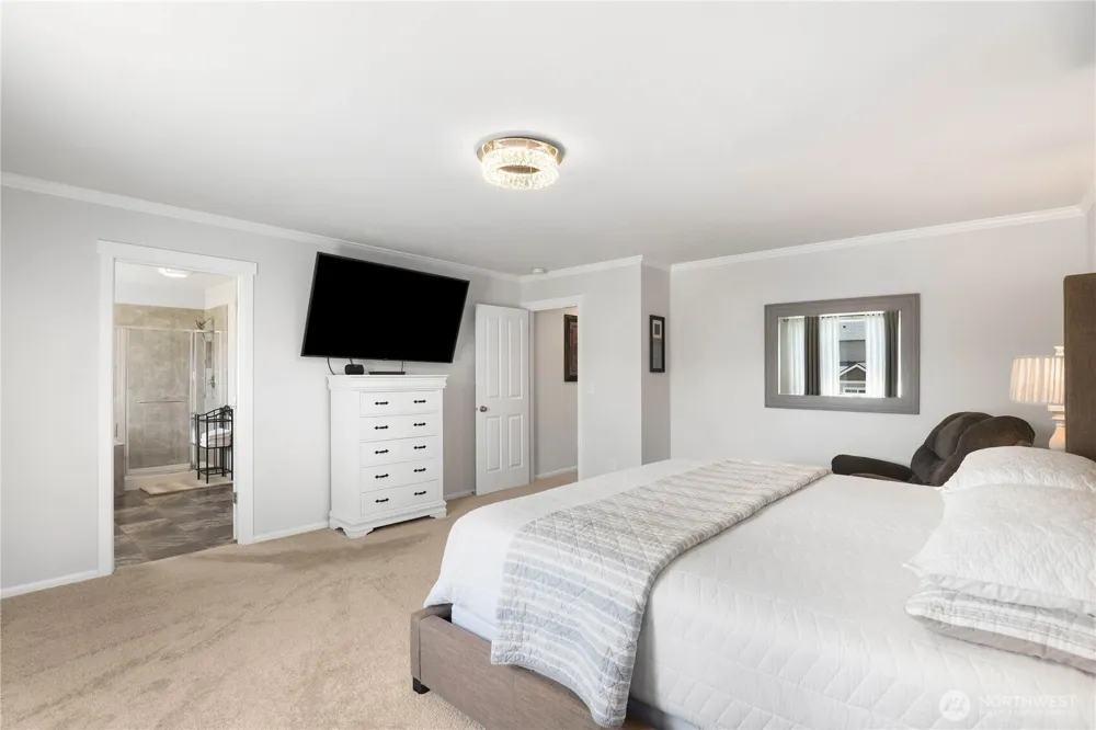 1010 Van Ogle Lane NW Orting, WA 98360